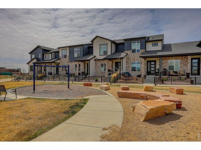 330 High Point Dr B-105, Longmont, CO 80504