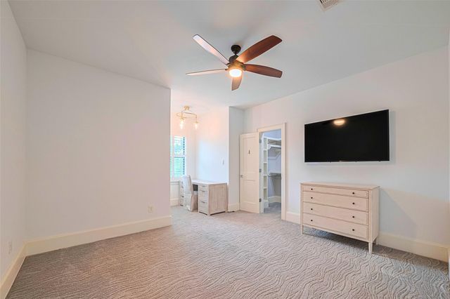 6525 Wharton Street, Houston, TX 77055