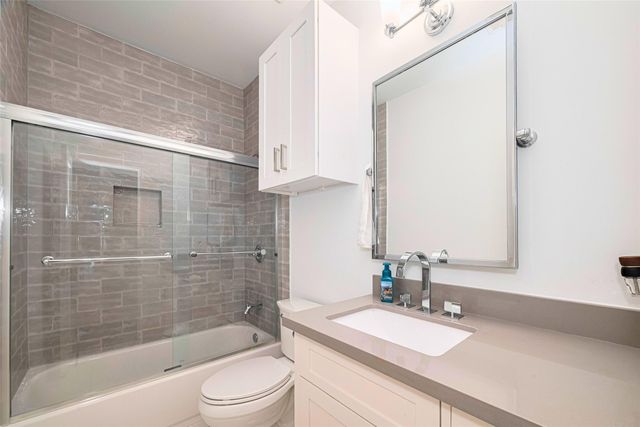 6525 Wharton Street, Houston, TX 77055