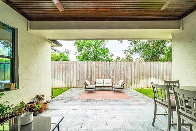 6525 Wharton Street, Houston, TX 77055