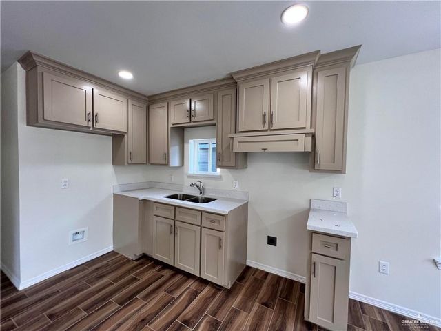 622 Llano Grande Street, Weslaco, TX 78596