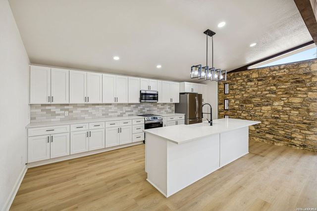 726 CORONET ST, San Antonio, TX 78216