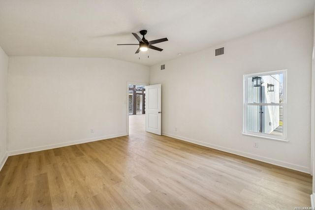 726 CORONET ST, San Antonio, TX 78216