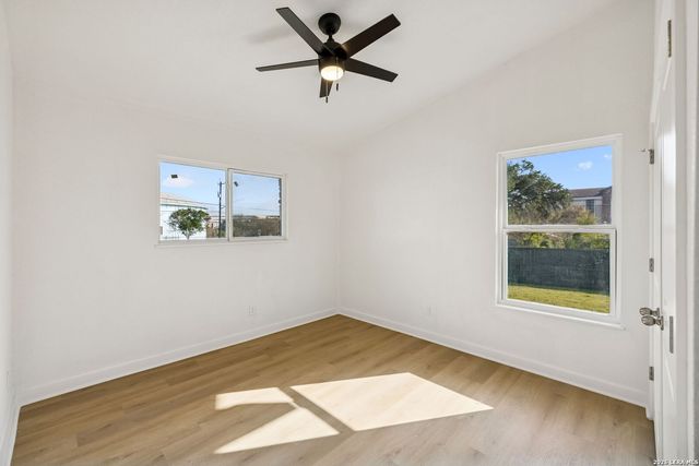 726 CORONET ST, San Antonio, TX 78216
