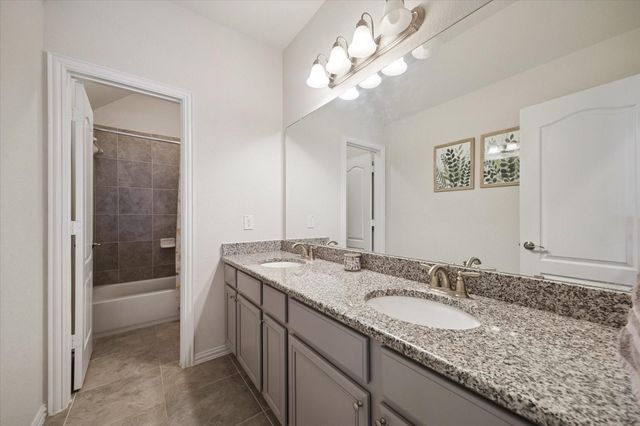 2423 Flowering Brook Lane, Sugar Land, TX 77479