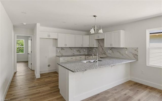 418 Bristol Street, Lexington, NC 27292