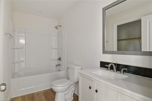 418 Bristol Street, Lexington, NC 27292