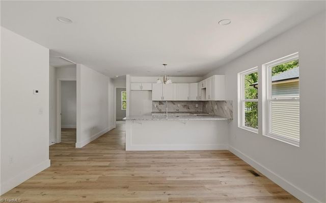 418 Bristol Street, Lexington, NC 27292