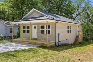 418 Bristol Street, Lexington, NC 27292