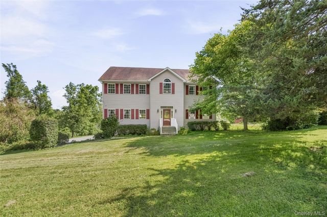 121 Conklingtown Road, Chester, NY 10918