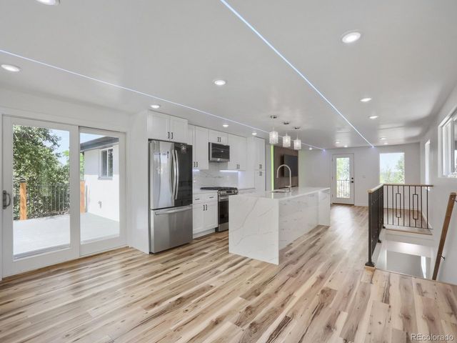 3175 S Clay St, Englewood, CO 80110