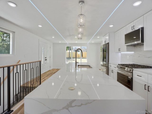 3175 S Clay St, Englewood, CO 80110