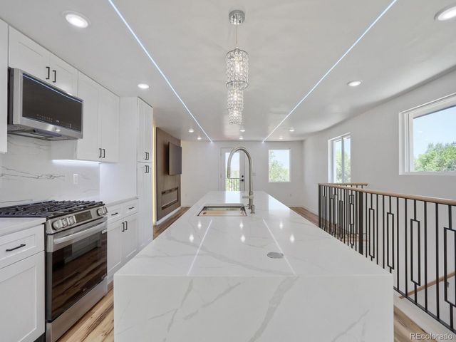 3175 S Clay St, Englewood, CO 80110