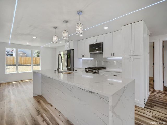 3175 S Clay St, Englewood, CO 80110