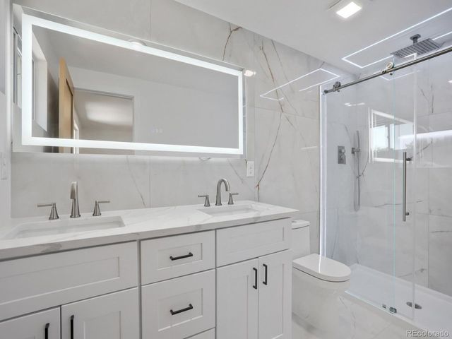 3175 S Clay St, Englewood, CO 80110