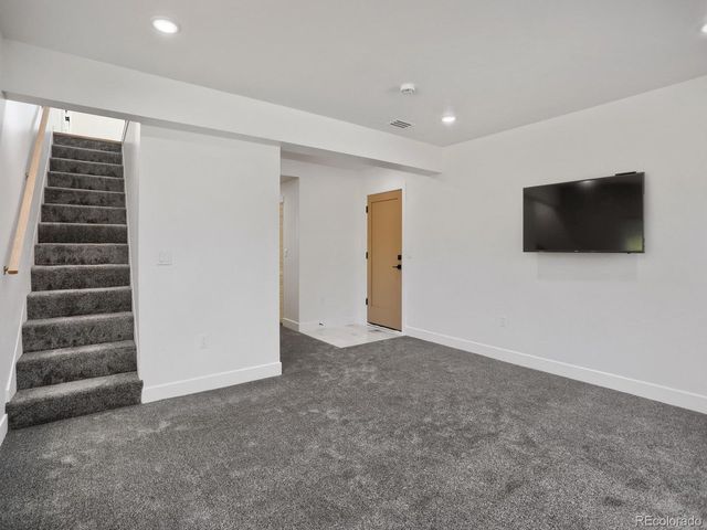 3175 S Clay St, Englewood, CO 80110