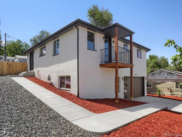 3175 S Clay St, Englewood, CO 80110