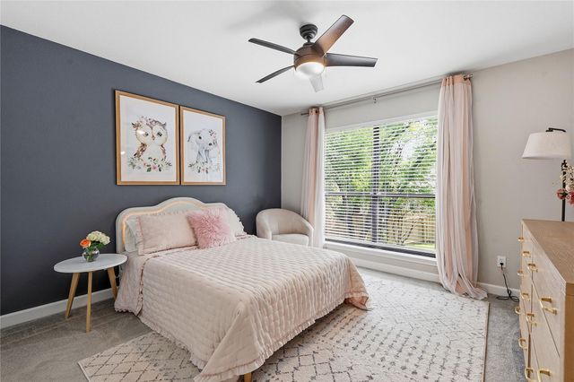 7413 Lakewood DR, Austin, TX 78750