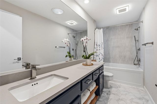 7413 Lakewood DR, Austin, TX 78750