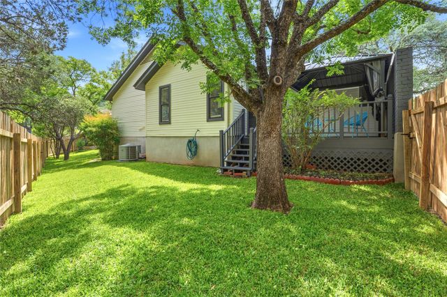 7413 Lakewood DR, Austin, TX 78750