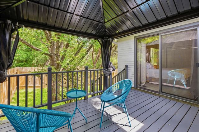 7413 Lakewood DR, Austin, TX 78750