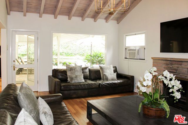 1079 MARILYN Drive, Beverly Hills, CA 90210