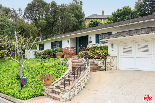 1079 MARILYN Drive, Beverly Hills, CA 90210