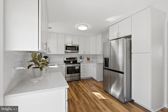 101 COTTAGE GROVE DR, Pasadena, MD 21122