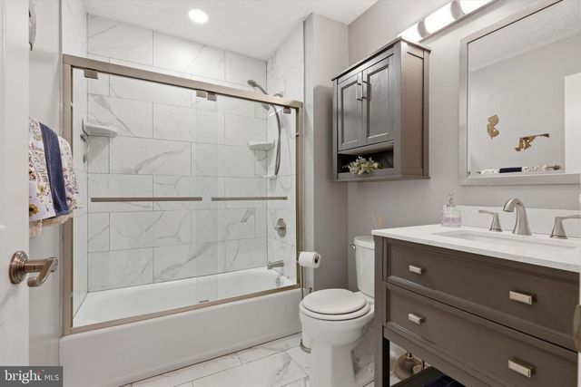 101 COTTAGE GROVE DR, Pasadena, MD 21122