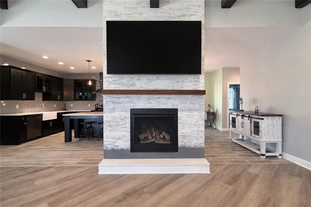 408 NW Rust Court, Grain Valley, MO 64029