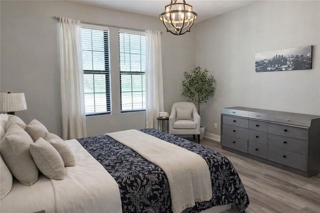 408 NW Rust Court, Grain Valley, MO 64029