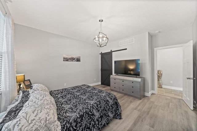 408 NW Rust Court, Grain Valley, MO 64029