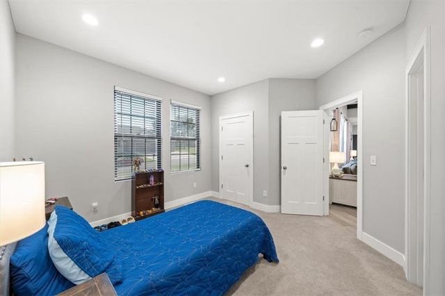 408 NW Rust Court, Grain Valley, MO 64029