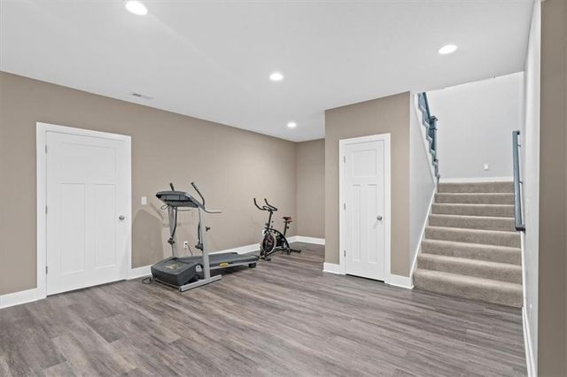 408 NW Rust Court, Grain Valley, MO 64029