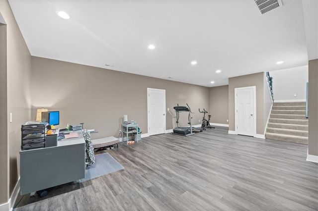 408 NW Rust Court, Grain Valley, MO 64029