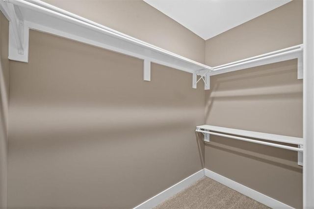 408 NW Rust Court, Grain Valley, MO 64029
