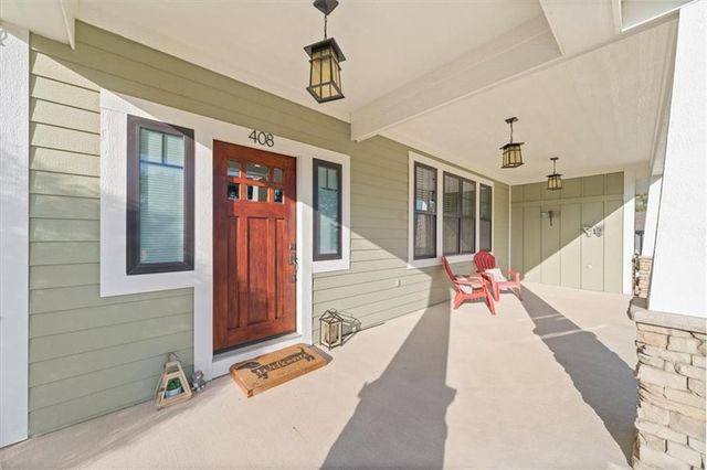 408 NW Rust Court, Grain Valley, MO 64029