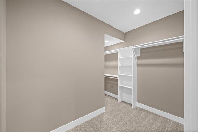 408 NW Rust Court, Grain Valley, MO 64029