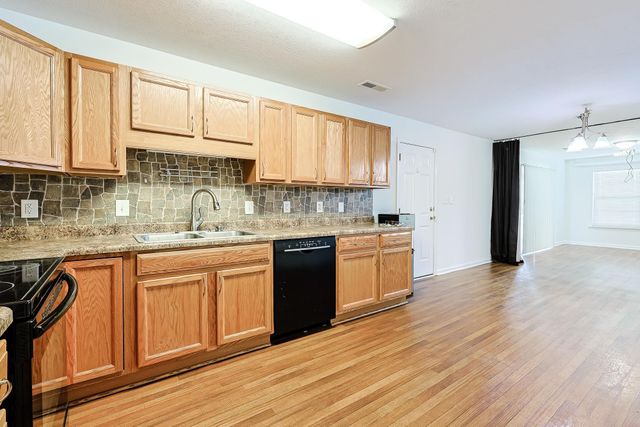 320 Sean River Rd., Conway, SC 29526