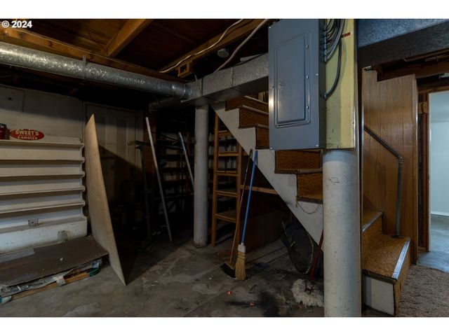 644 S MAIN St, Milton Freewater, OR 97862