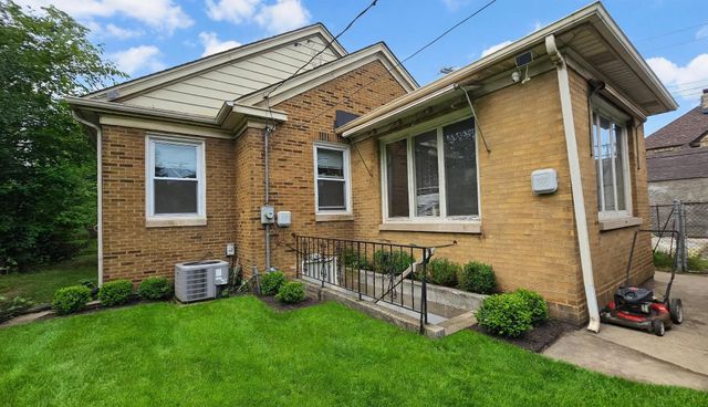 715 Garfield Street, Gary, IN 46404