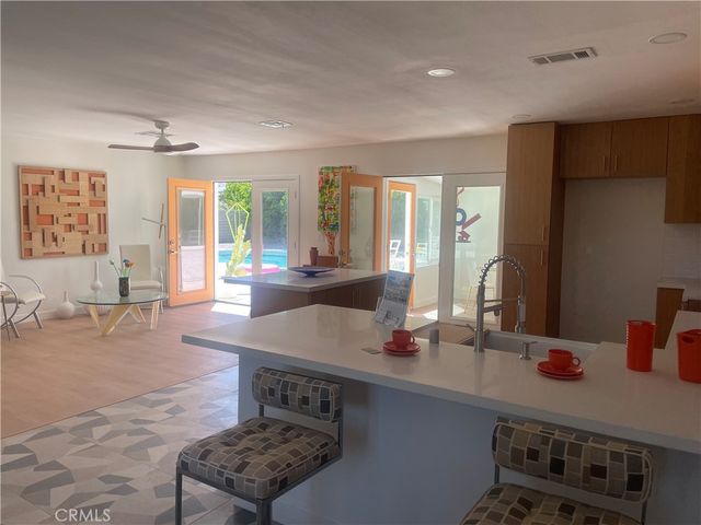 2627 N Cerritos, Palm Springs, CA 92262