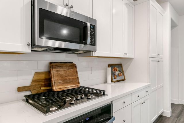 5743 Littlestone St, Sacramento, CA 95835