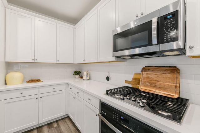 5743 Littlestone St, Sacramento, CA 95835