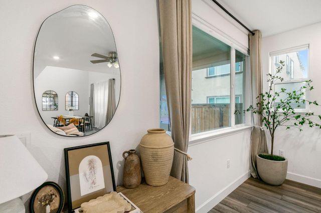 5743 Littlestone St, Sacramento, CA 95835