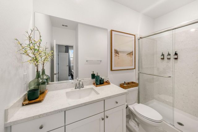 5743 Littlestone St, Sacramento, CA 95835