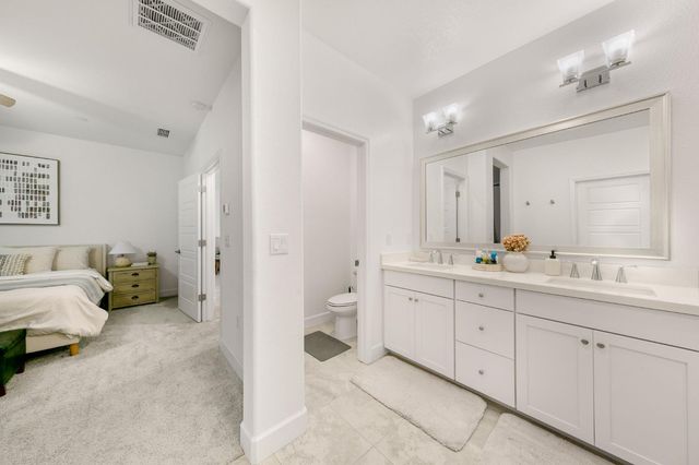 5743 Littlestone St, Sacramento, CA 95835