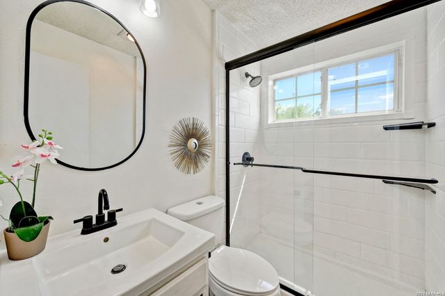 6238 Broadmeadow, San Antonio, TX 78240