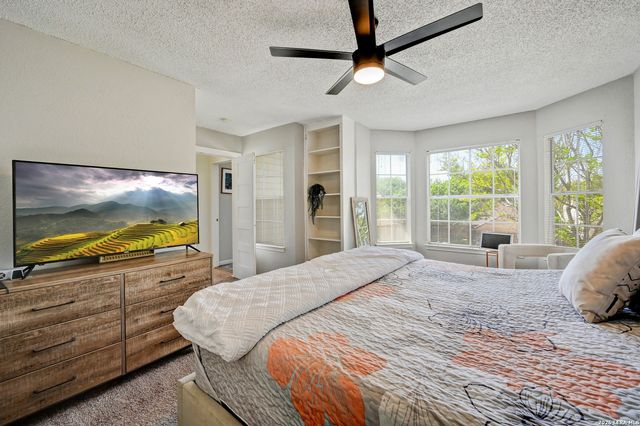 6238 Broadmeadow, San Antonio, TX 78240