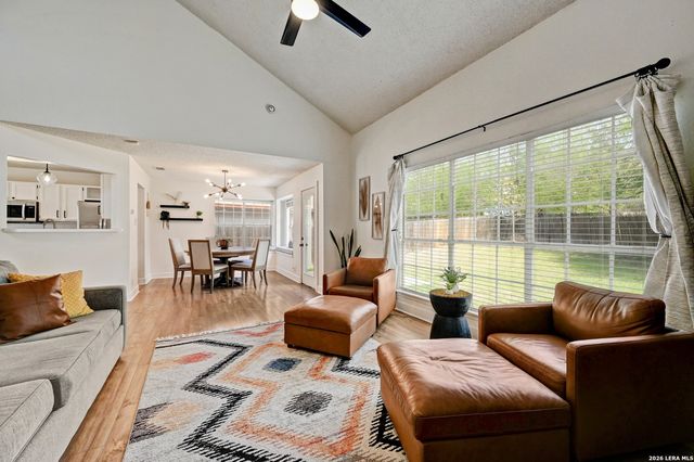 6238 Broadmeadow, San Antonio, TX 78240